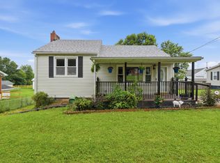 671 Main St, Pleasureville, KY 40057