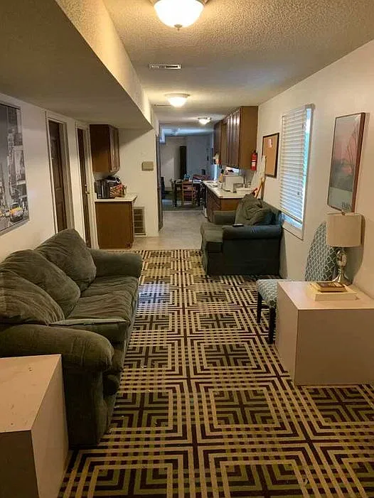 1 bed, 850 sqft, $650 — Photo 3