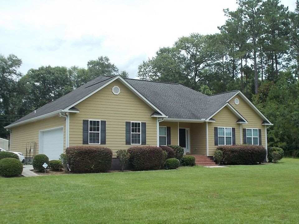 2nd image of 120 Lake Jennifer Dr
