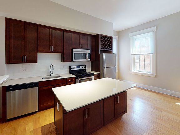 3rd image of 518 E 13th St APT 5