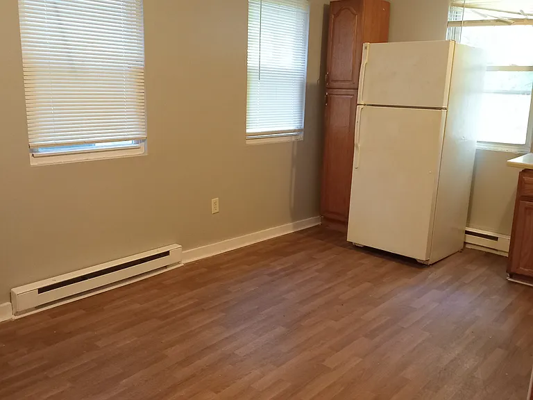 88 Olive St #1 — Photo 4