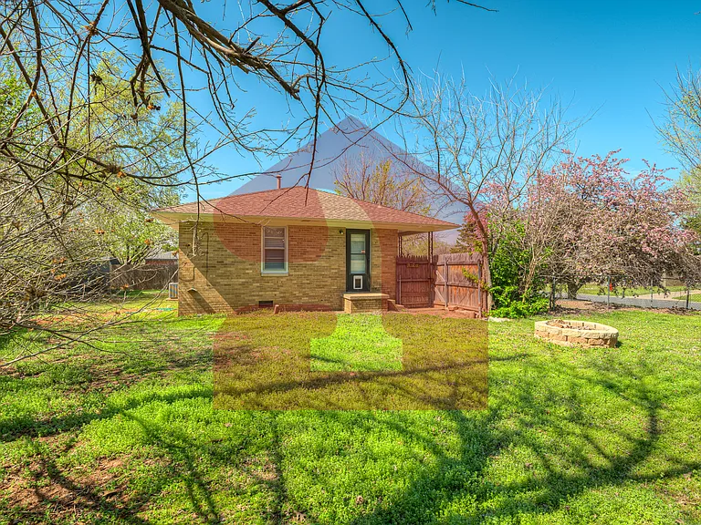 2104 Churchill Way — Photo 39