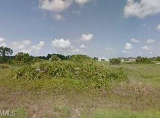 810 Coldwater Ave, Lehigh Acres, FL 33974