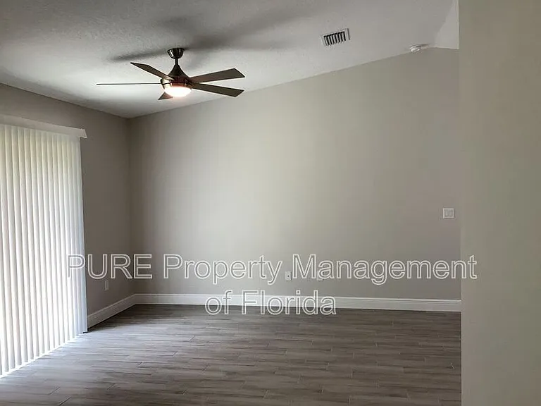 16899 SW 44th Cir — Photo 5