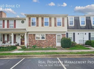 440 Ridge Ct, Warrenton, VA 20186