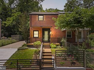 618 Cabin Branch Dr, Capitol Heights, MD