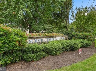 14432 Parkvale Rd APT 3, Rockville, MD 20853
