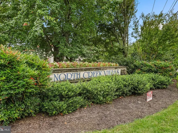 14432 Parkvale Rd APT 3, Rockville, MD 20853
