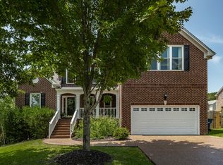 868 Loretta Dr, Goodlettsville, TN 37072
