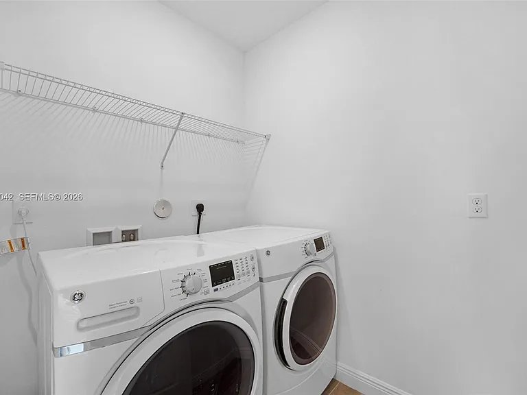 4317 Lago Dr #4317 — Photo 28