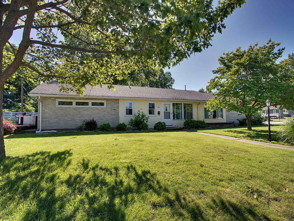 1st image of 531 Holford Dr