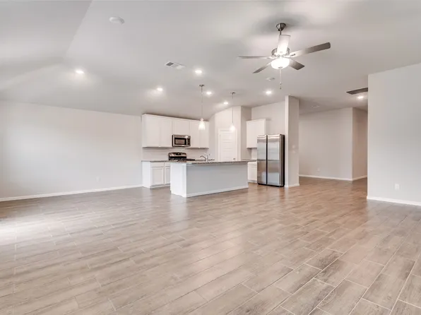 9116 Rock Nettle Dr, Fort Worth, TX 76131