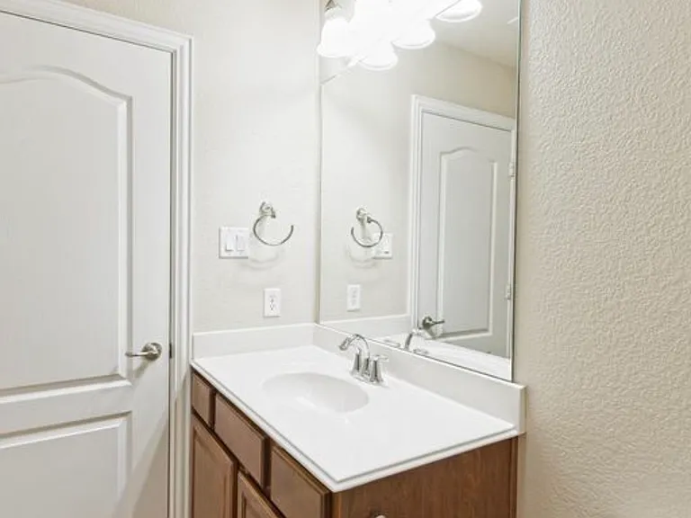 9801 Lightcatcher Dr — Photo 23