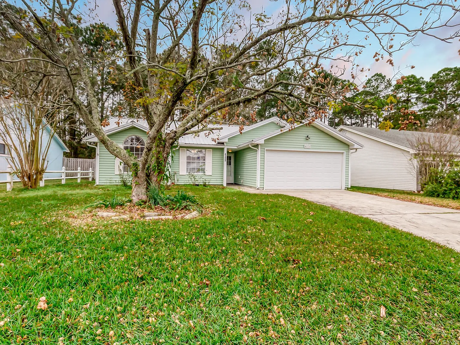 4172 Davie Ct — Photo 2