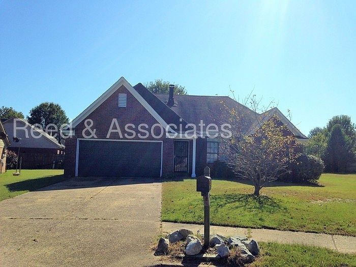 1st image of 6785 College Park Cv