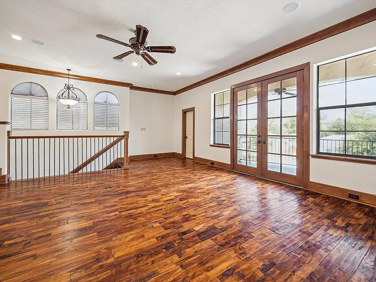 3614 Lancashire Ln — Photo 10