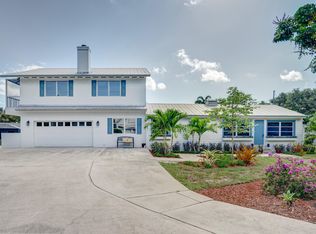 201 SE Dunscombe Rd, Stuart, FL 34996