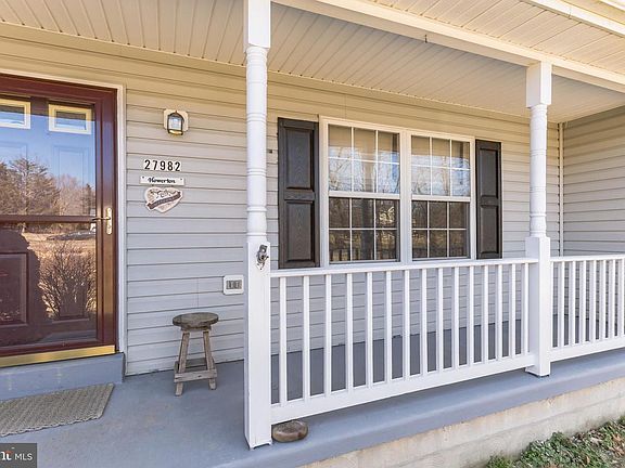 2nd image of 27982 Cedar View Ct