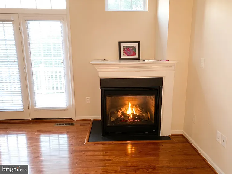 4255 Talmadge Cir — Photo 16