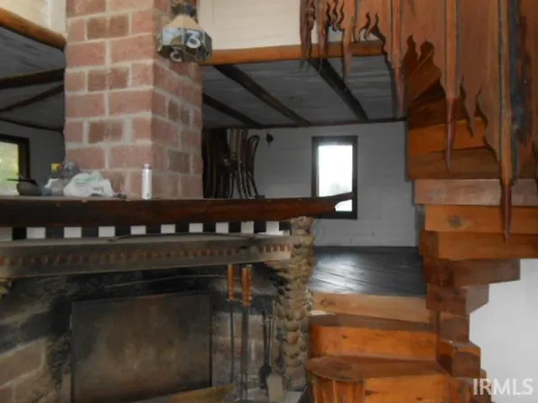 1111 N Oolitic Dr, Bloomington, IN 47404