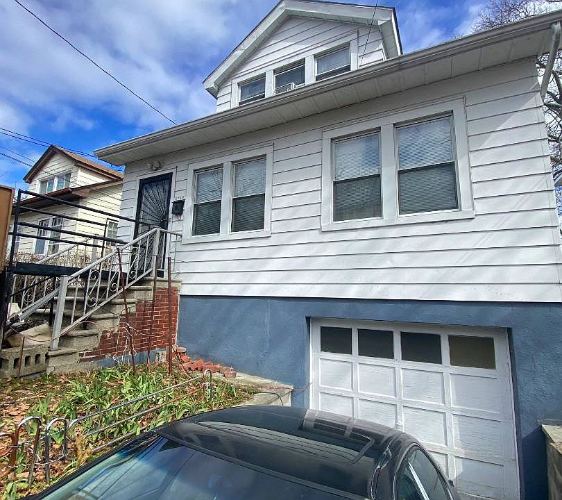 1st image of 2752 Mickle Ave