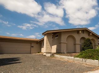 9160 Honey Ln, Santee, CA 92071