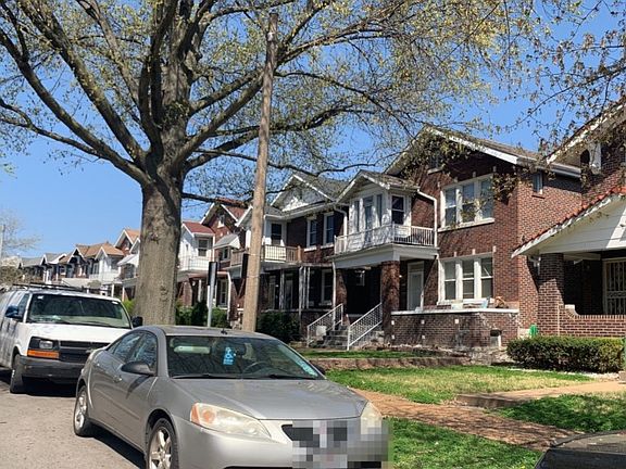4th image of 4923 Mardel Ave