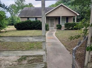 145 Morrow St, Trinity, TX 75862
