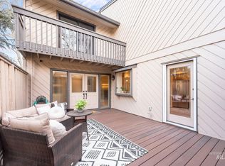 7233 W Cascade Dr, Boise, ID 83704