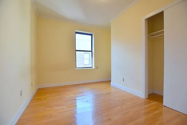 Rented by Compass | media 36