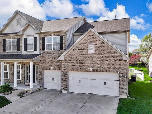 4th image of 319 Country Orchard Dr