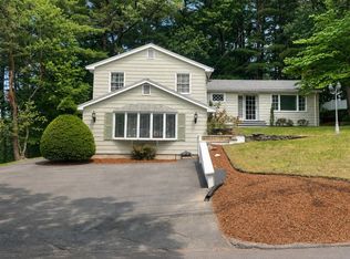 39 Winona St, Peabody, MA 01960