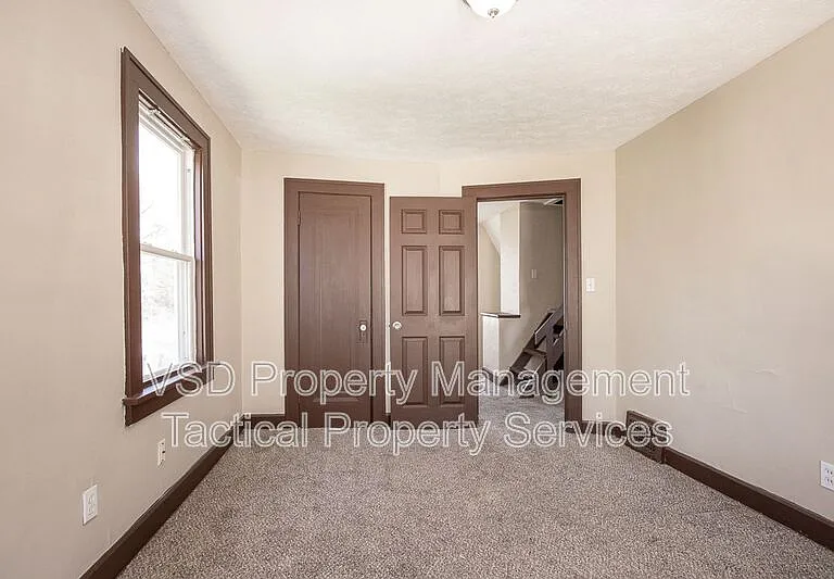 19101 Nitra Ave — Photo 10