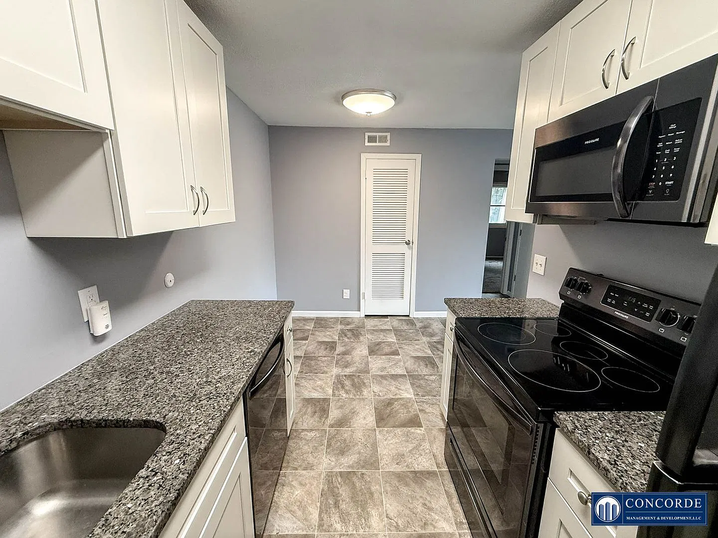 1222 A Street — Photo 4