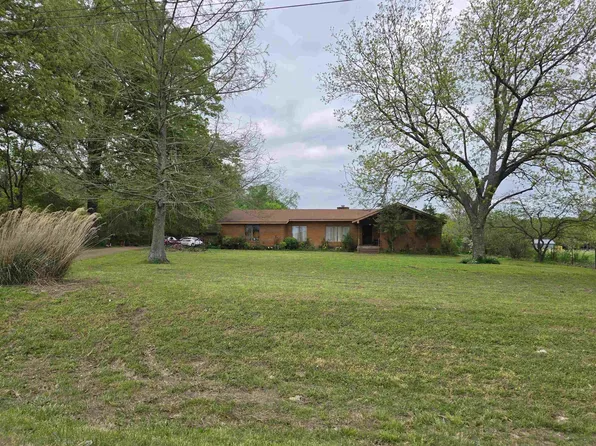 8736 Millington Arlington Rd, Millington, TN 38053