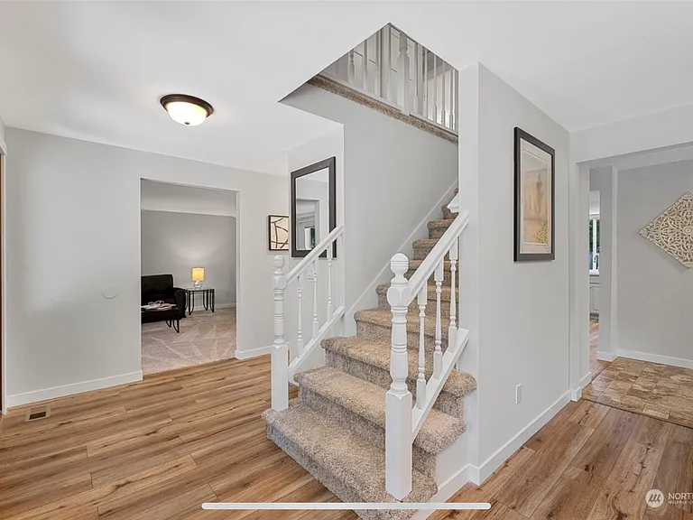 10400 NE 135th Pl — Photo 3