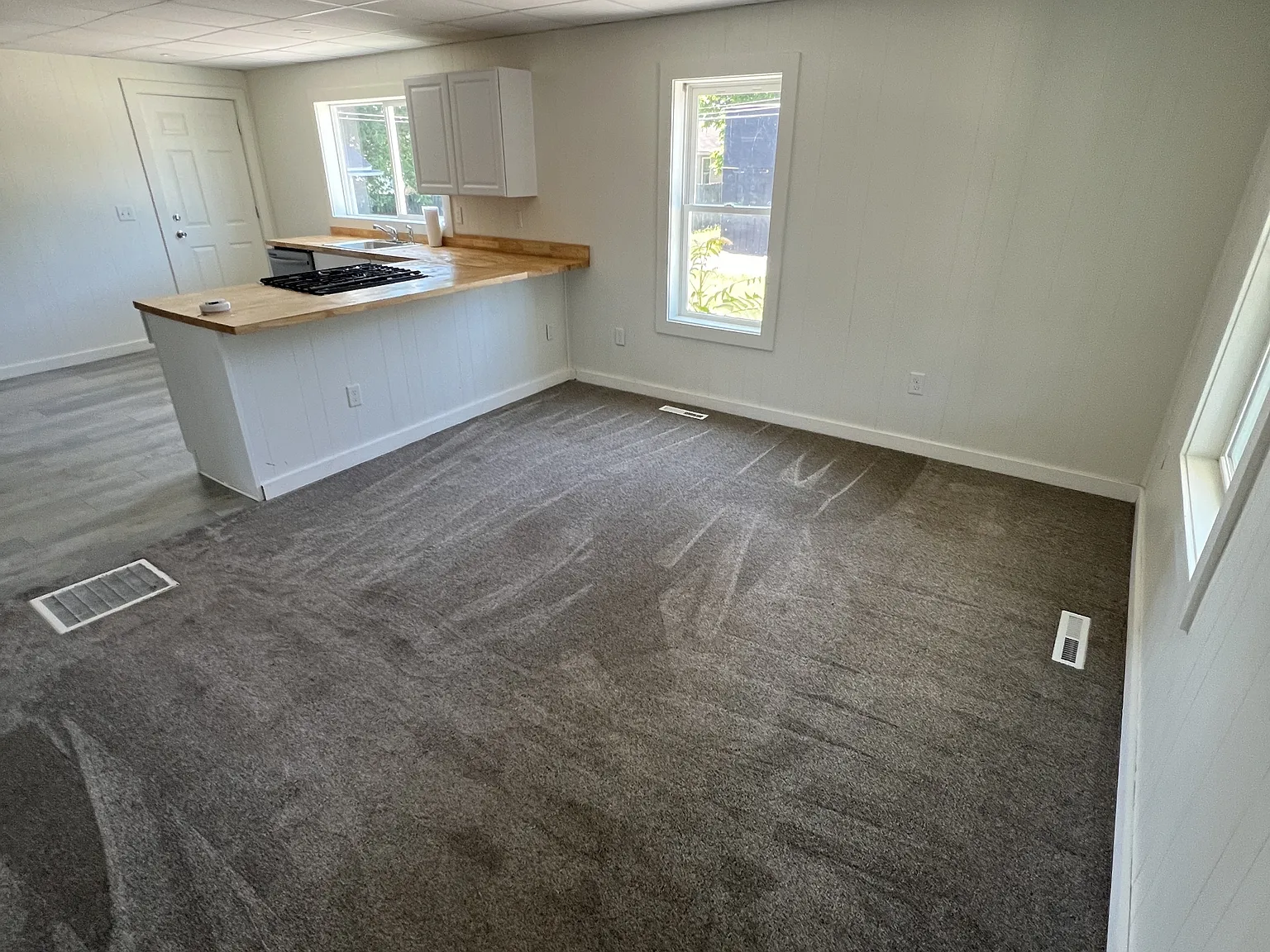 1112 Haley St - 1 — Photo 3