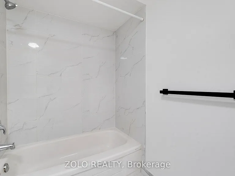 272 Elman Cres — Photo 28