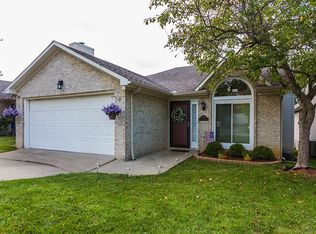320 Forest Hill Dr, Lexington, KY 40509
