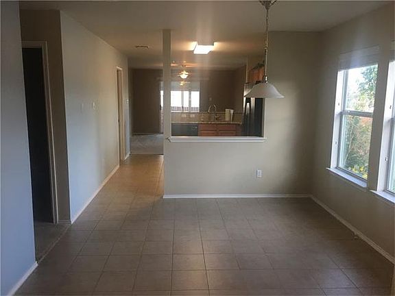 3rd image of 11333 Hill Stable Ct