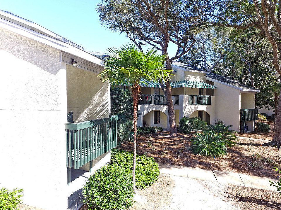 1st image of 212 Westlake Ct #212