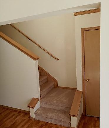 3rd image of 6005 Thornbury Dr SE