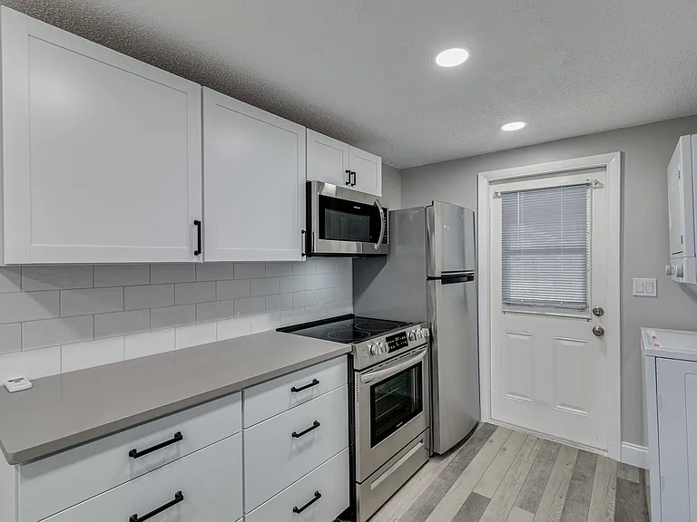 13496 W Rena Dr #1 — Photo 27