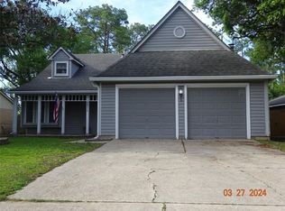 2211 Lexington Woods Dr, Spring, TX 77373