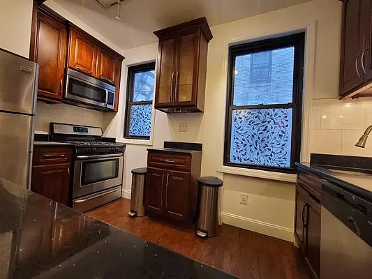 3rd image of 21-05 33rd St #2G