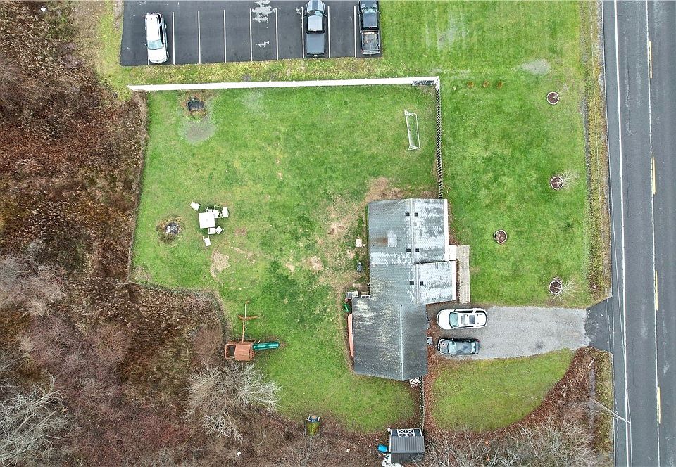 8725 Caughdenoy Rd Clay NY Zillow