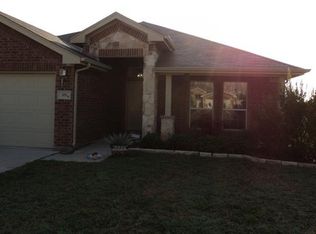 273 Spring Hollow Dr, Saginaw, TX 76131