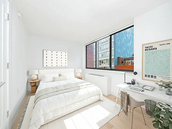 2nd image of 250 W 19th St APT 6L