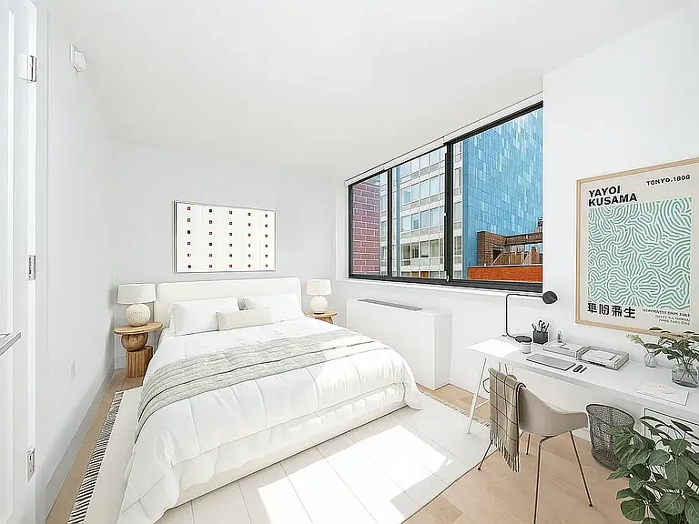250 W 19th St #6L — Photo 2