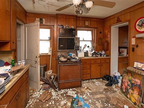 4th image of 3226 Karnes Blvd